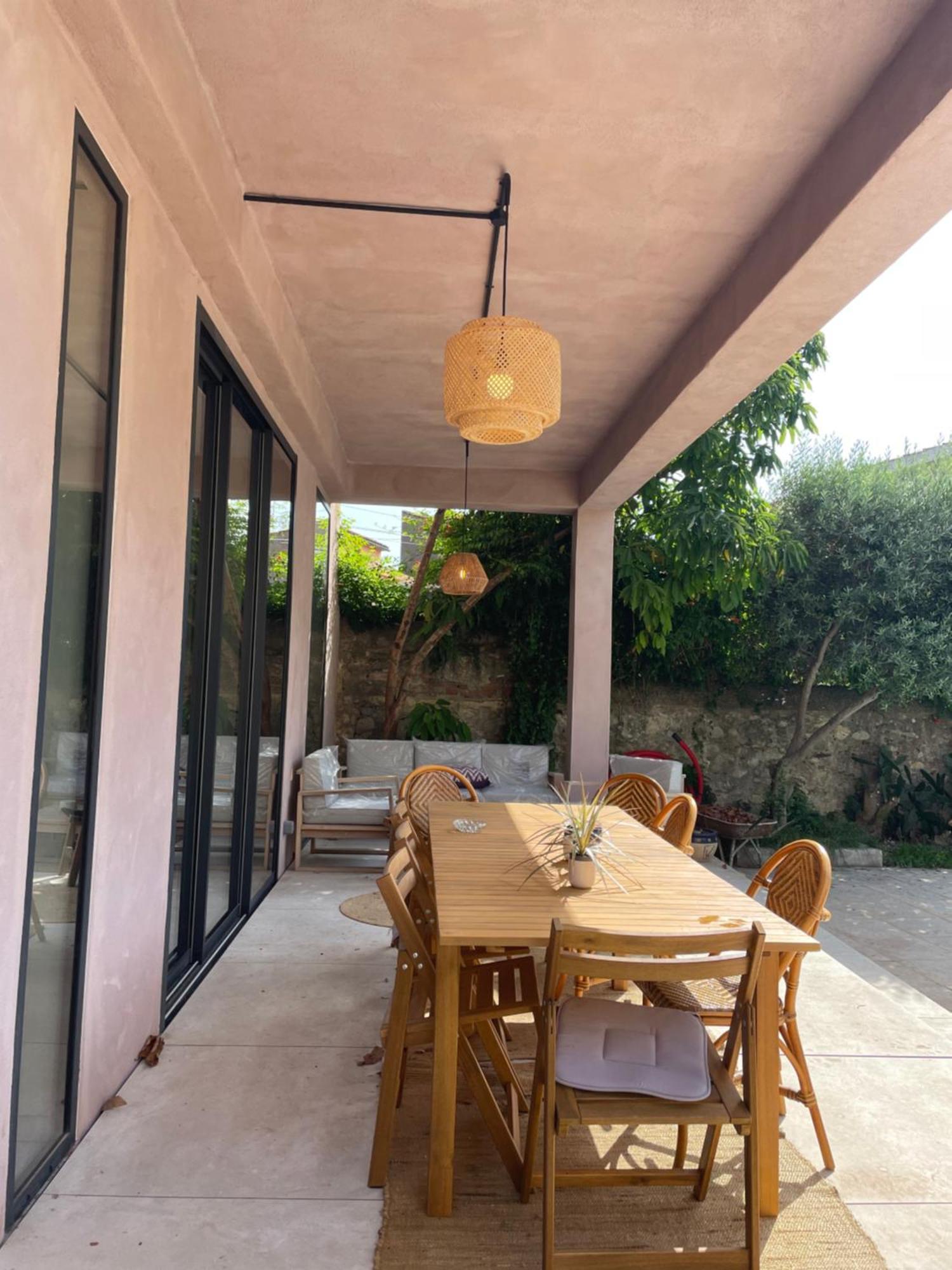 Chai Et Cuve A Vin De 1907 En Villa Ille-sur-Têt
